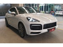 2020 Porsche Cayenne 3.0 E-Hybrid SUV AT