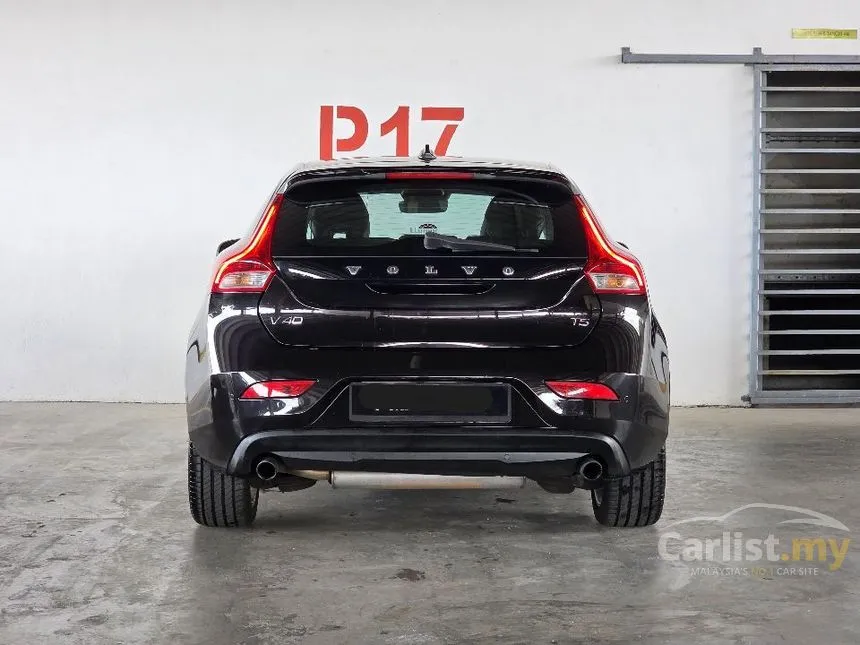 2017 Volvo V40 T5 Drive-E Hatchback