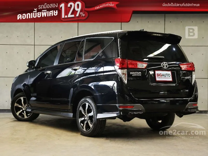 2022 Toyota INNOVA Crysta Premium Wagon