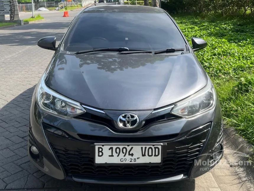 Jual Mobil Toyota Yaris 2018 G 1.5 di Jawa Timur Automatic Hatchback Abu