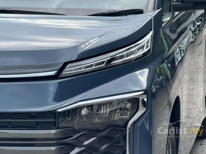 2023 Toyota Voxy S-Z MPV