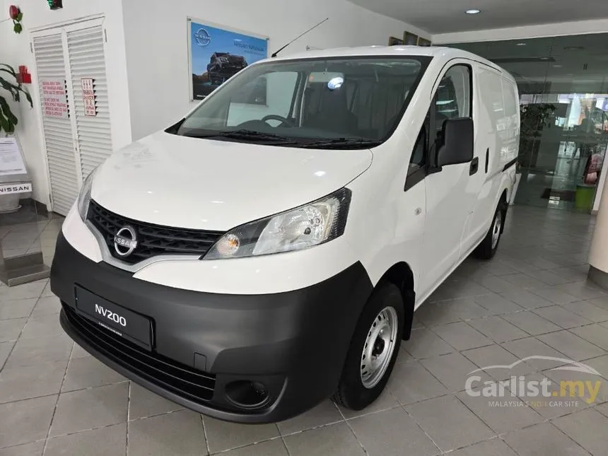 2024 Nissan NV200 Panel Van