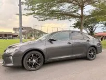 2016 Toyota Camry 2.5 Hybrid Sedan
