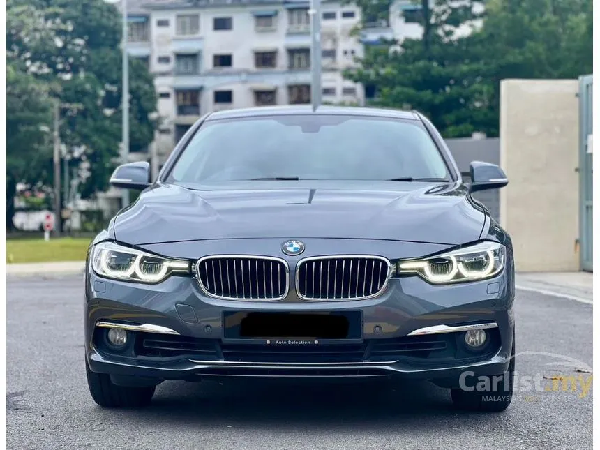2018 BMW 318i Luxury Sedan