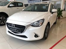 (Limited stocks),(2018 Mazda 2 1.5 sedan/hatchback)