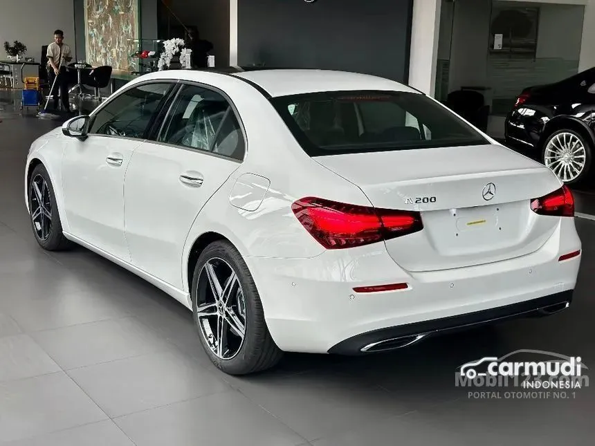 2025 Mercedes-Benz A200 Progressive Line Sedan