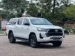 Used 2021 Toyota Hilux 2.4 E Pickup Truck / 1 YEAR WARRANTY / FREE SERVICE ENGINE GEARBOX / FREE TINTED