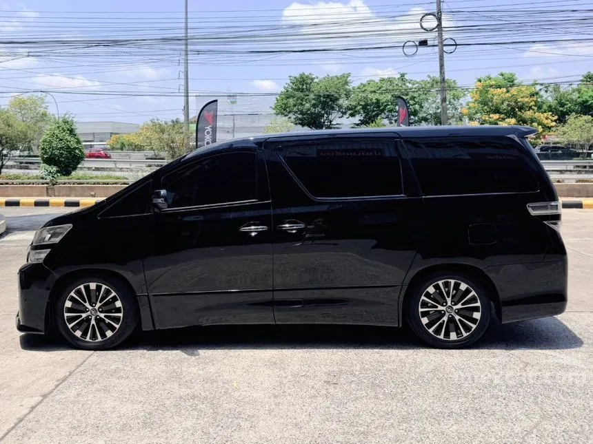 2013 Toyota VELLFIRE ZG Edition Van