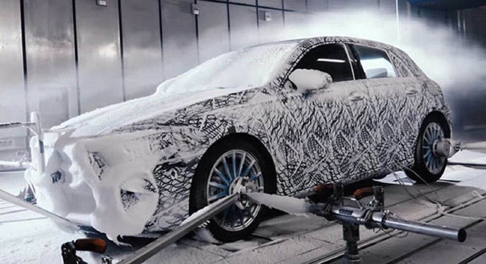 วีดีโอทีเซอร์ 2019 Mercedes-Benz A-Class ทดสอบในอากาศหนาวเหน็บ