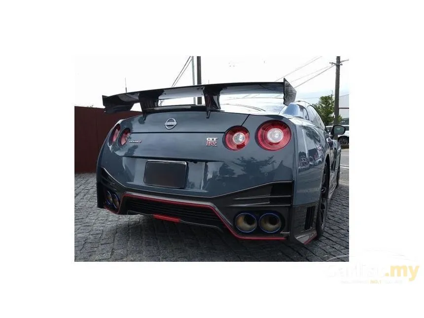 2021 Nissan GT-R Coupe