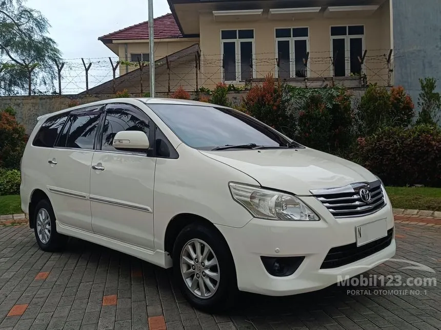 Jual Mobil Toyota Kijang Innova 2013 V 2.5 di Jawa Timur Automatic MPV Putih Rp 245.000.000