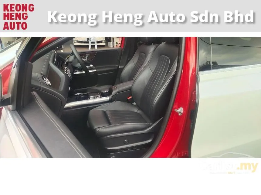 2019 Mercedes-Benz B180 Hatchback