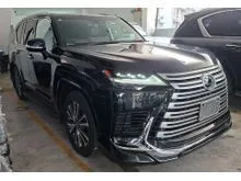 2022 Lexus LX 600 3.4 7 seater SUV Modelista Kit,Sunroof,HUD,BSM,LDA,Pre Crash,4Cam,Mark Levinson Unreg Recon (A) Fullspec 5/AGrade 8Year Warranty