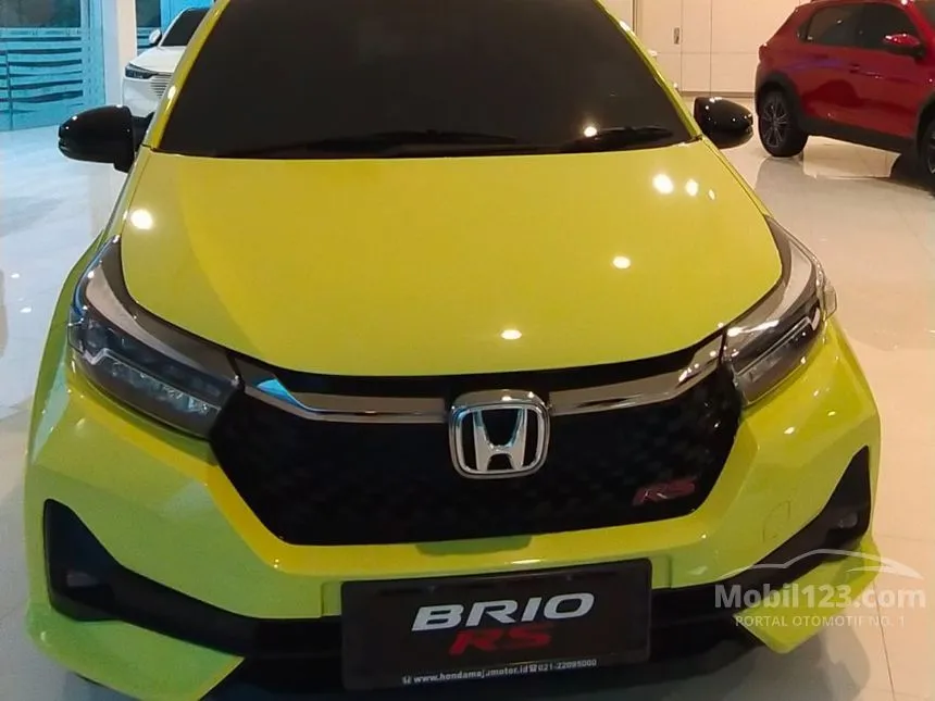 Jual Mobil Honda Brio 2024 RS 1.2 di Jawa Barat Automatic Hatchback Kuning Rp 243.100.000