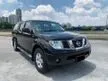 Used 2013 Nissan Navara 2.5 Calibre Pickup 4X2 (A)/One Owner/New Paint/With Canopy