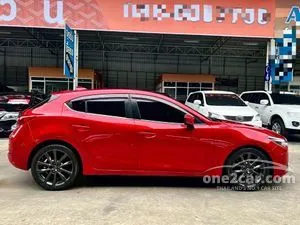 2017 Mazda 3 2.0 S Sports Hatchback