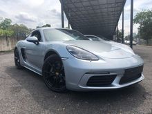 2019 Porsche 718 2.0 Cayman Coupe SPORT PACK UNREG