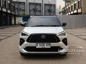2023 Toyota Yaris Cross 1.5 S HV (2 Tone) with GR Parts Aero Pkg SUV