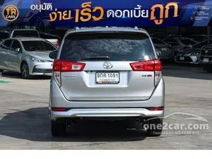 2019 Toyota INNOVA 2.8 Crysta V Wagon