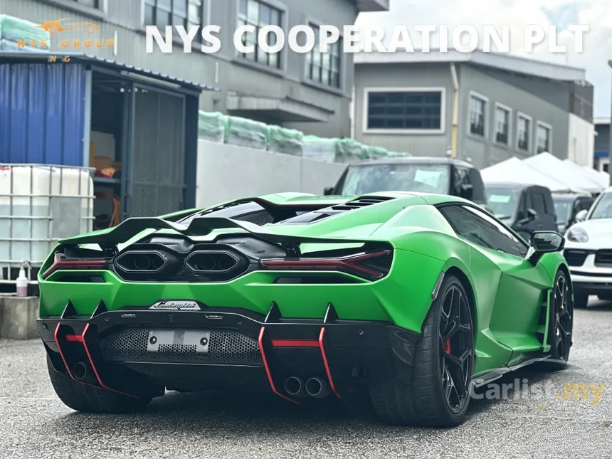 2024 Lamborghini Revuelto Coupe