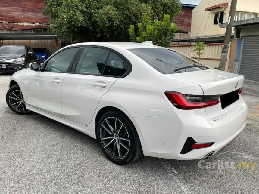 2022 BMW 320i Sport Sedan