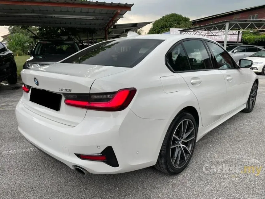 2022 BMW 320i Sport Sedan