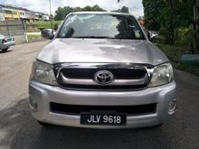 2009 Toyota Hilux 2.5 G Pickup Truck