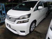 2010 Toyota Vellfire 2.4 Z Platinum MPV -- WELL MAINTAINED --