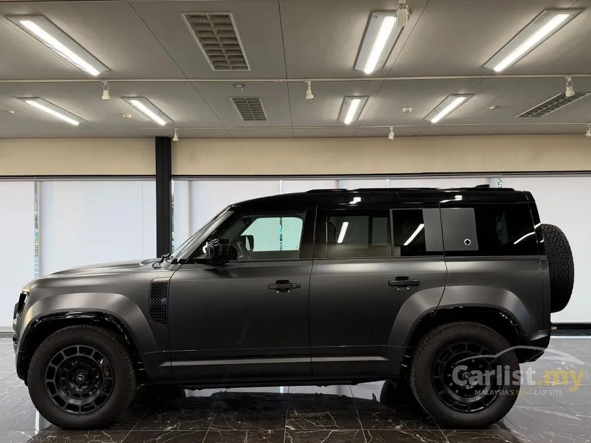 2025 Land Rover Defender 110 P635 V8 OCTA Edition One SUV
