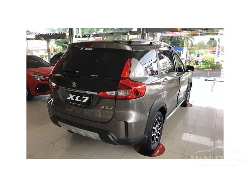 Jual Mobil Suzuki XL7 2024 ZETA 1.5 di Jawa Barat Automatic Wagon Abu