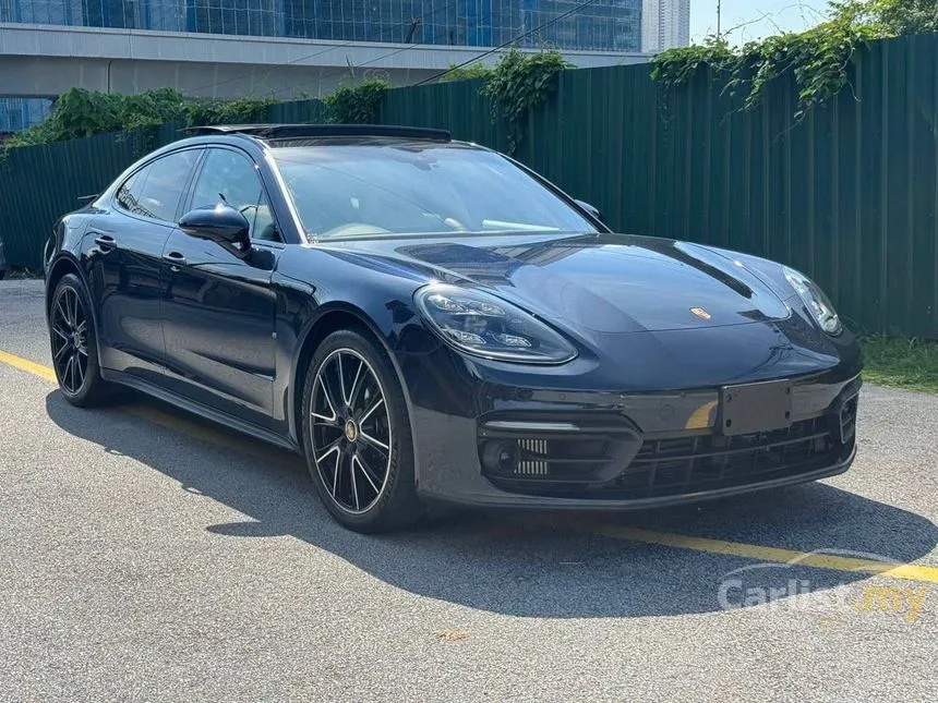 2022 Porsche Panamera Hatchback