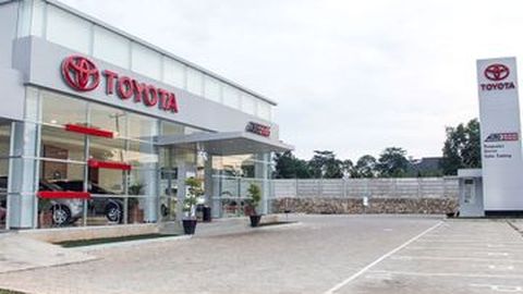 Habiskan Stok, Auto2000 Gelar Flash Sale Toyota Sienta