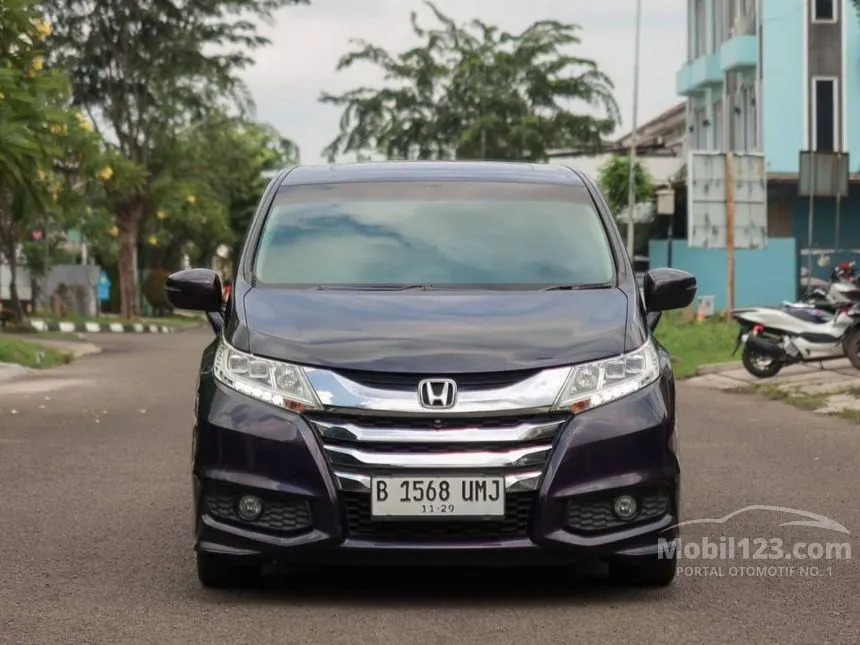 Jual Mobil Honda Odyssey 2014 Prestige 2.4 di DKI Jakarta Automatic MPV Ungu Rp 240.000.000