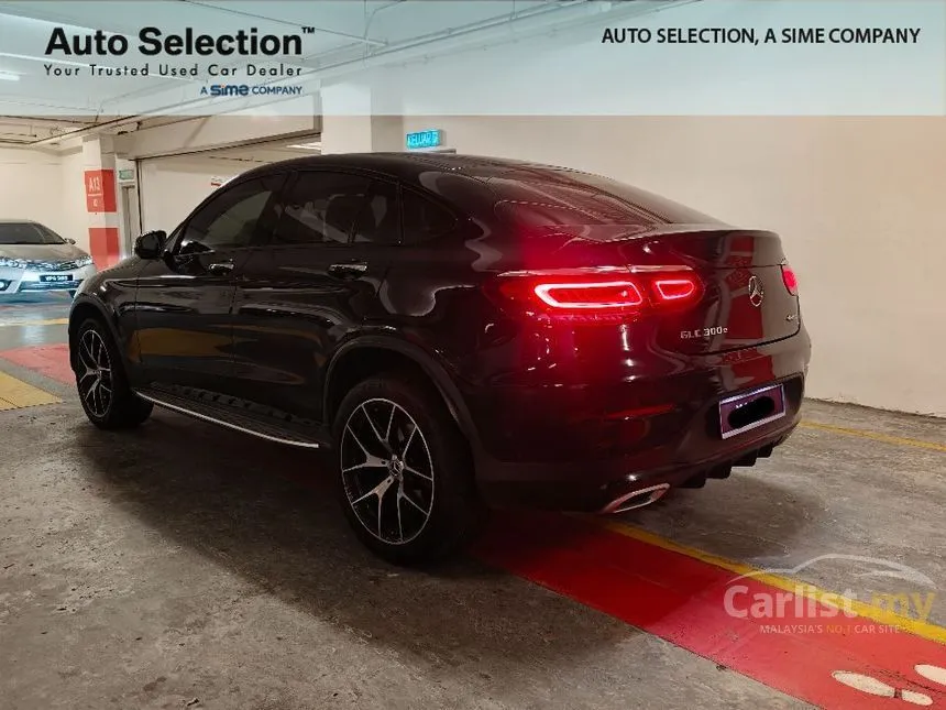 2022 Mercedes-Benz GLC300e 4MATIC Coupe