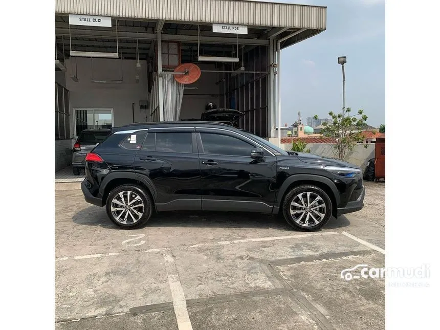 2024 Toyota Corolla Cross Hybrid Wagon