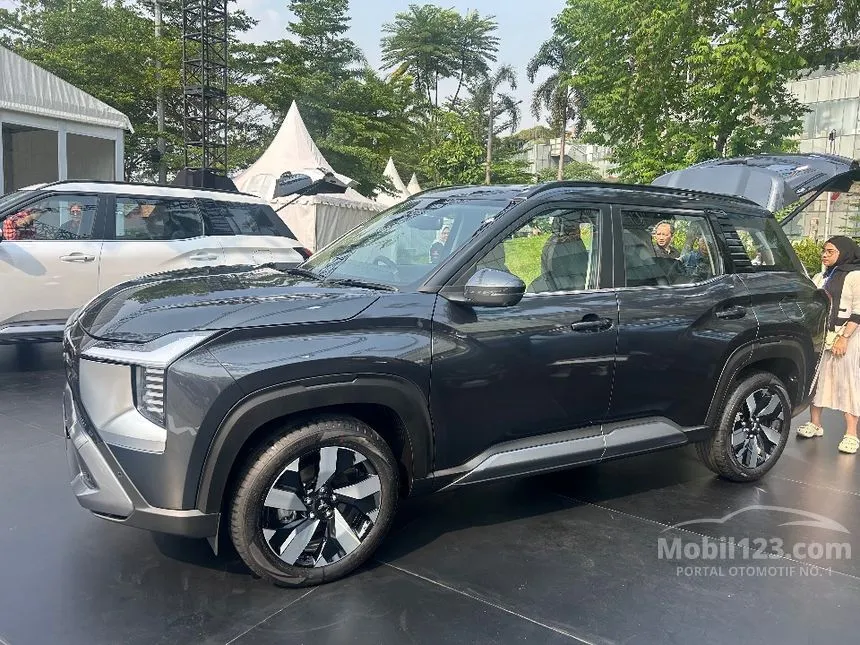 2026 Mitsubishi Destinator Ultimate Premium SUV