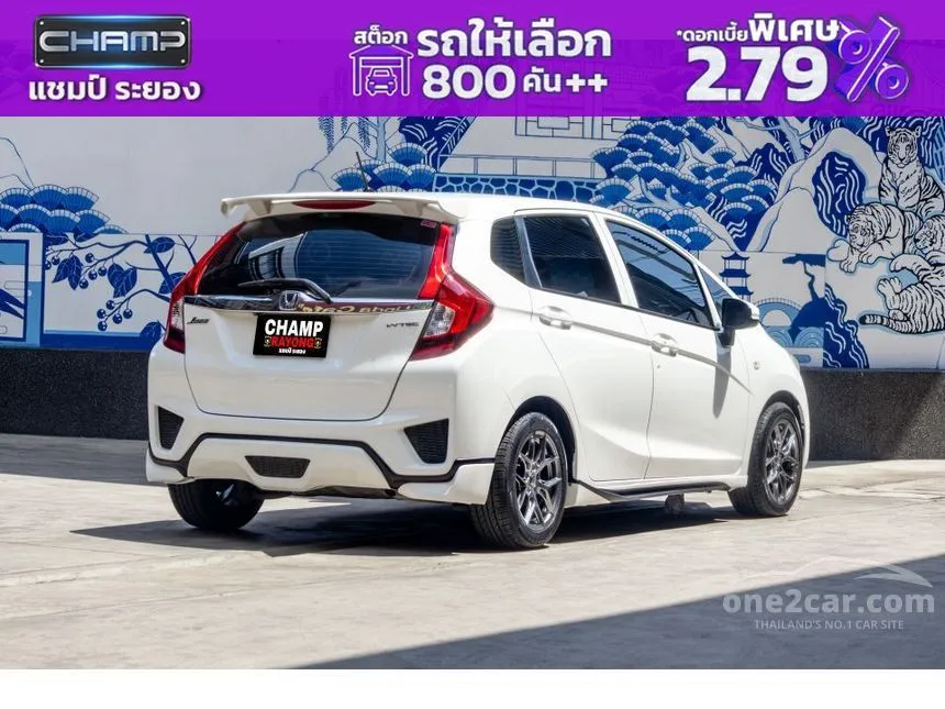 2016 Honda JAZZ V+ Hatchback