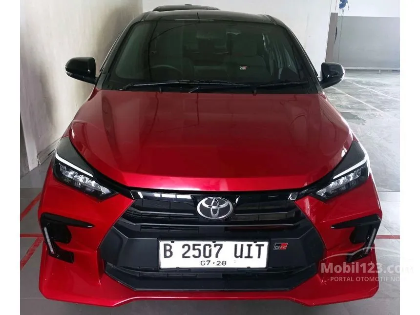 Jual Mobil Toyota Agya 2023 GR Sport (1 Tone) 1.2 di Jawa Barat Automatic Hatchback Merah Rp 183.000.000