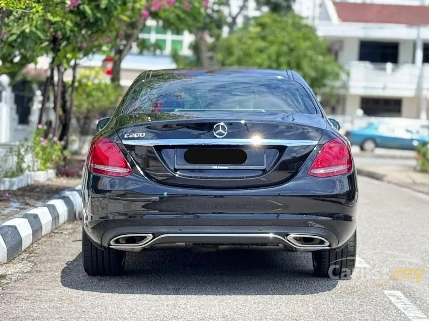 2016 Mercedes-Benz C200 Avantgarde Sedan