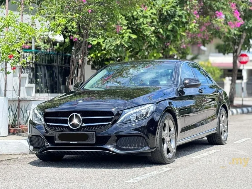 2016 Mercedes-Benz C200 Avantgarde Sedan