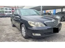 2003 Toyota Camry 2.4 V Sedan
