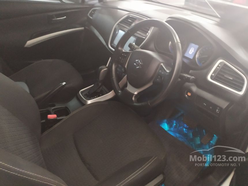 2016 Suzuki SX4 S-Cross Hatchback