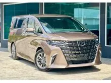 2023 Toyota Alphard 2.5 Z - GOLD (GRADE 4.5B , SIDE STEP , HUD , DIM , SUNROOF , BSM , ROOF MONITOR , CARPET,  10YRS WARRANTY)