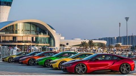 Pilihan Warna Baru untuk BMW i8 di Abu Dhabi
