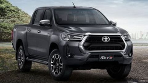 Hilux Facelift akan Jadi Model Baru ke-8 Toyota di Indonesia Tahun Ini