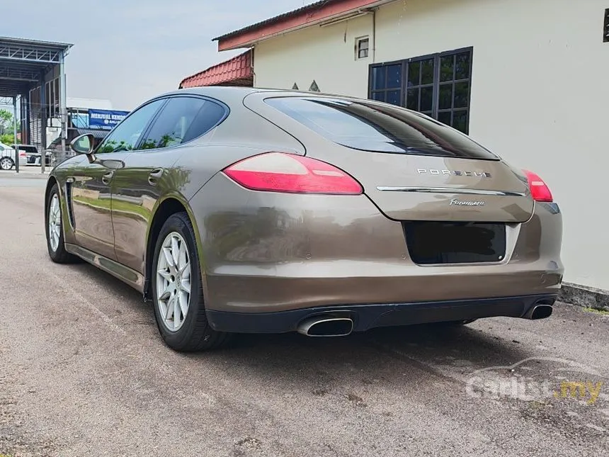 2012 Porsche Panamera Hatchback