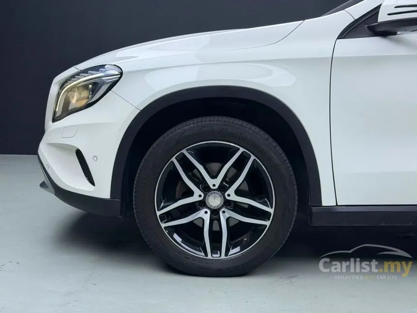 2016 Mercedes-Benz GLA200 SUV
