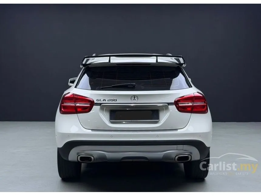 2016 Mercedes-Benz GLA200 SUV