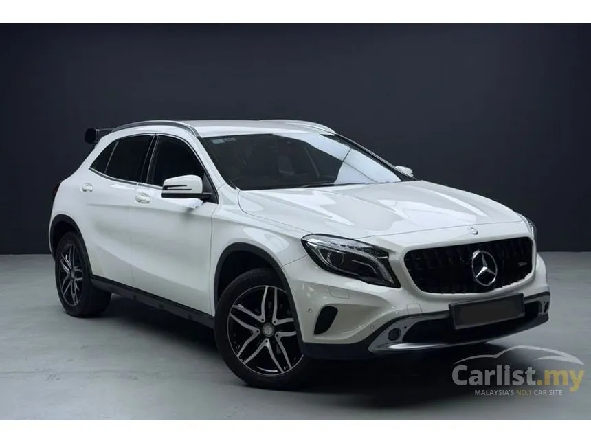 2016 Mercedes-Benz GLA200 SUV