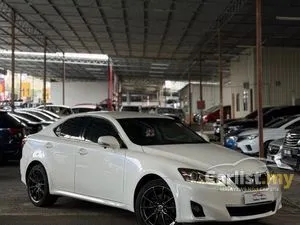 2010 Lexus IS 250 2.5 Sedan